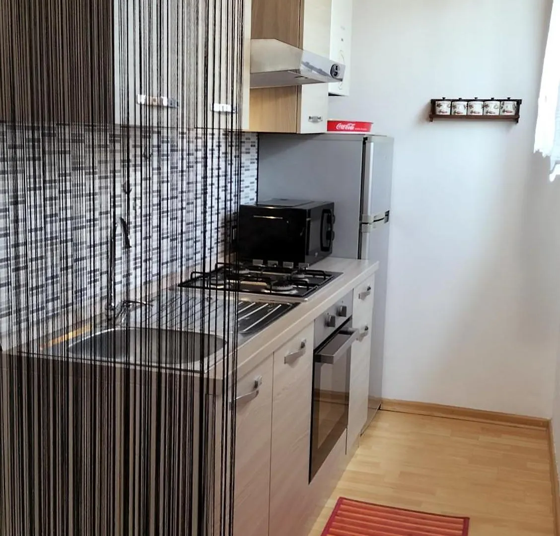 Apartment Petit Maffi- Romantico Appartamento In Centro Citta Verona